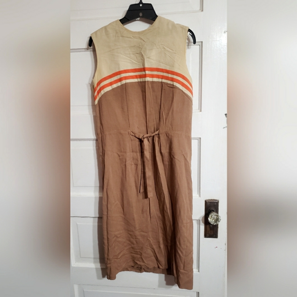 Vintage 60s/70s Tan Brown Colorblock 2 Piece Set Sleeveless Dress With Jacket